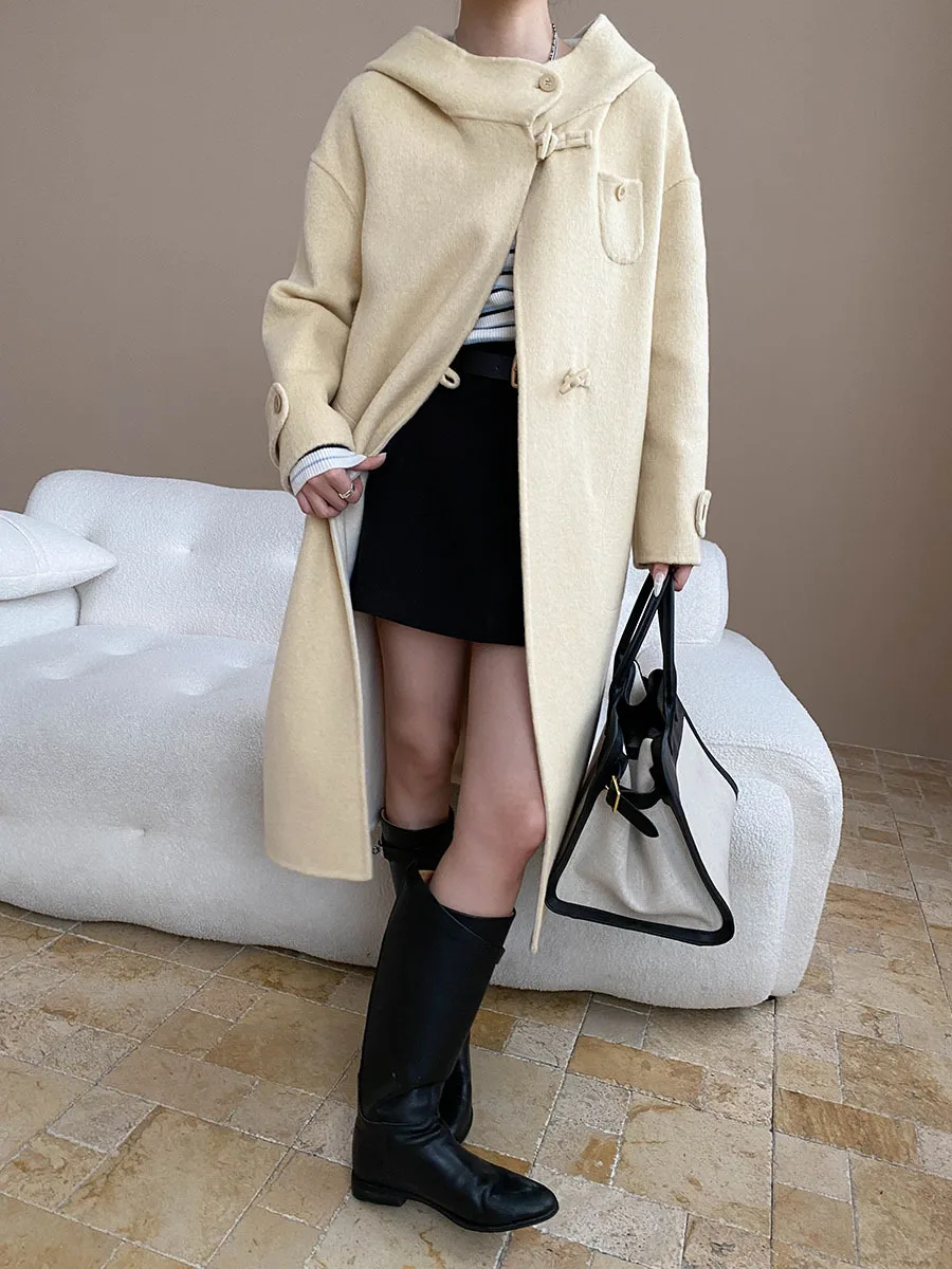 Women's casual solid color British style college style hooded cow horn buckle double-sided woolen coat
Women's casual solid color British style college style hooded cow horn buckle double-sided woolen coat