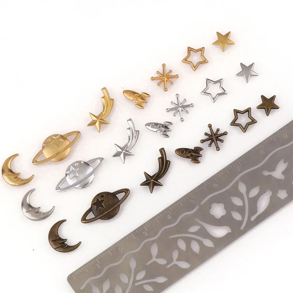 35pcs Epoxy Diy Material Bag Metal Star Moon Decoration Handmade Jewelry Accessories Lightweight Alloy Charms For Pendant Bag
35pcs Epoxy Diy Material Bag Metal Star Moon Decoration Handmade Jewelry Accessories Lightweight Alloy Charms For Pendant Bag