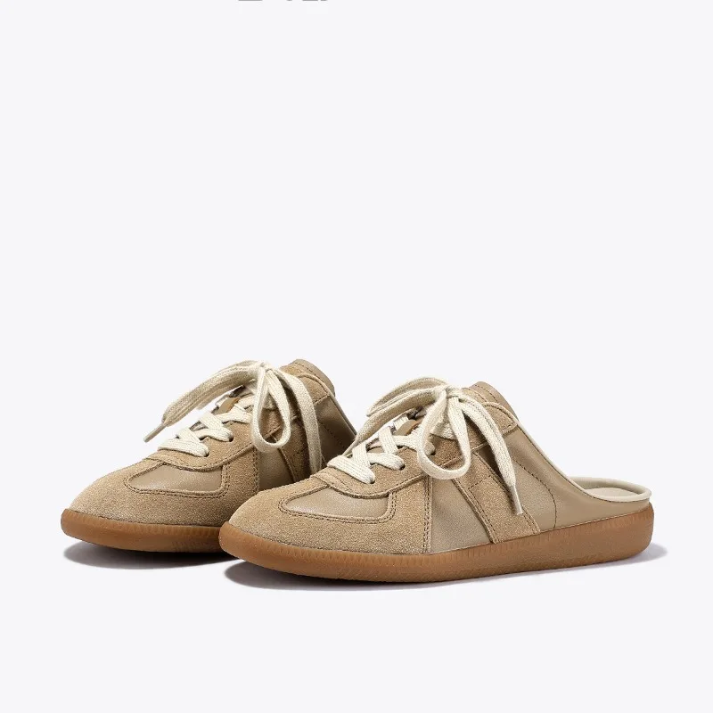 Korean Version of Color Matching Bag Head Slippers Summer New Out Wear Lazy One Pedal Leather Training Shoes Women's Mules
Korean Version of Color Matching Bag Head Slippers Summer New Out Wear Lazy One Pedal Leather Training Shoes Women's Mules