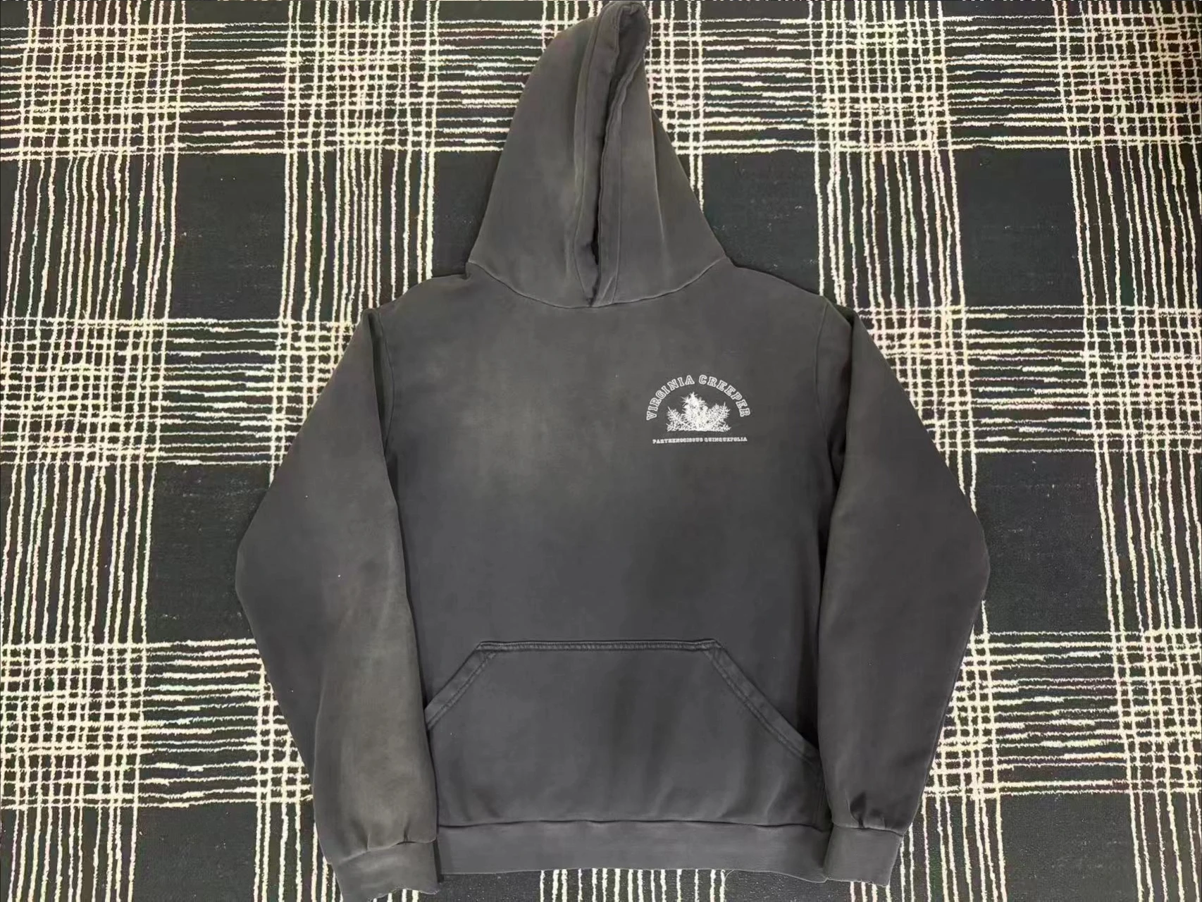 Raf 02 Creeper Washed Old Sweater Hoodie
Raf 02 Creeper Washed Old Sweater Hoodie
