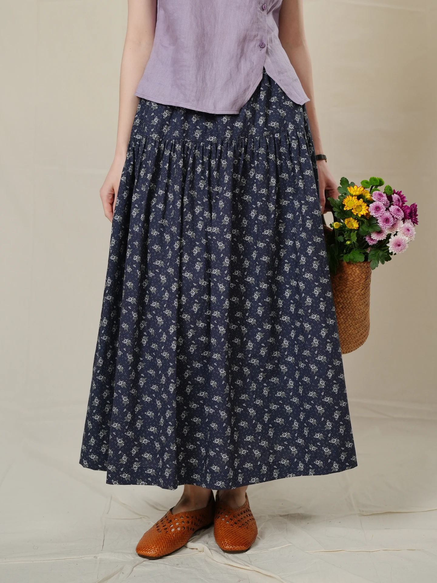 Retro Floral Cotton A-Line High Waist Skirt Slimming Hip Covering Long Skirt Breathable Comfortable Women's Half-length Skirt
Retro Floral Cotton A-Line High Waist Skirt Slimming Hip Covering Long Skirt Breathable Comfortable Women's Half-length Skirt