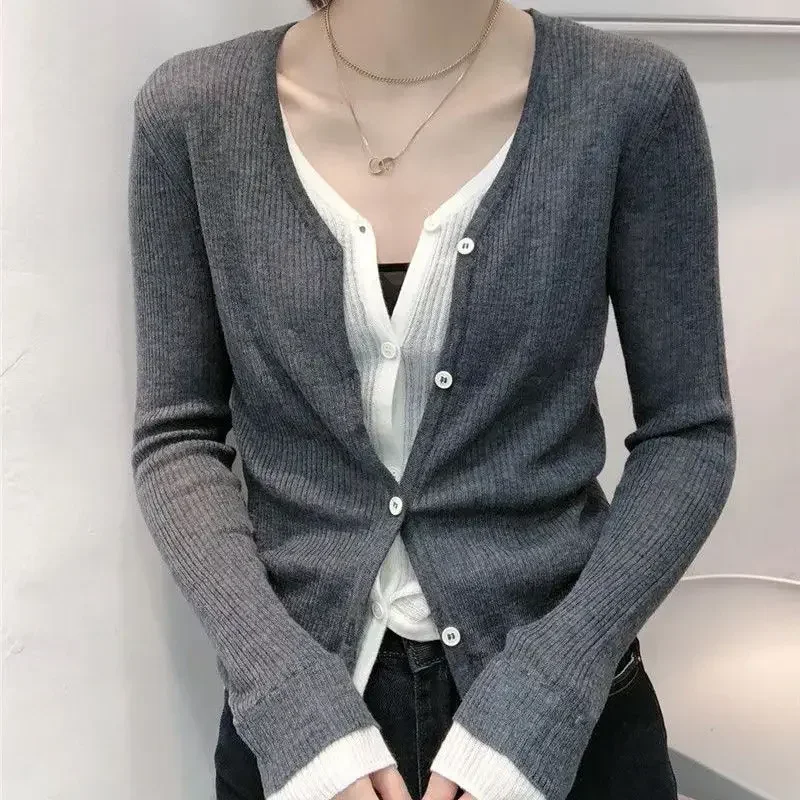 Cardigan for Women Slim Outerwear Coat Knitted Sweater Woman Korean Style Chic Casual Novelties in Crochet Top Office Wear Youth
Cardigan for Women Slim Outerwear Coat Knitted Sweater Woman Korean Style Chic Casual Novelties in Crochet Top Office Wear Youth