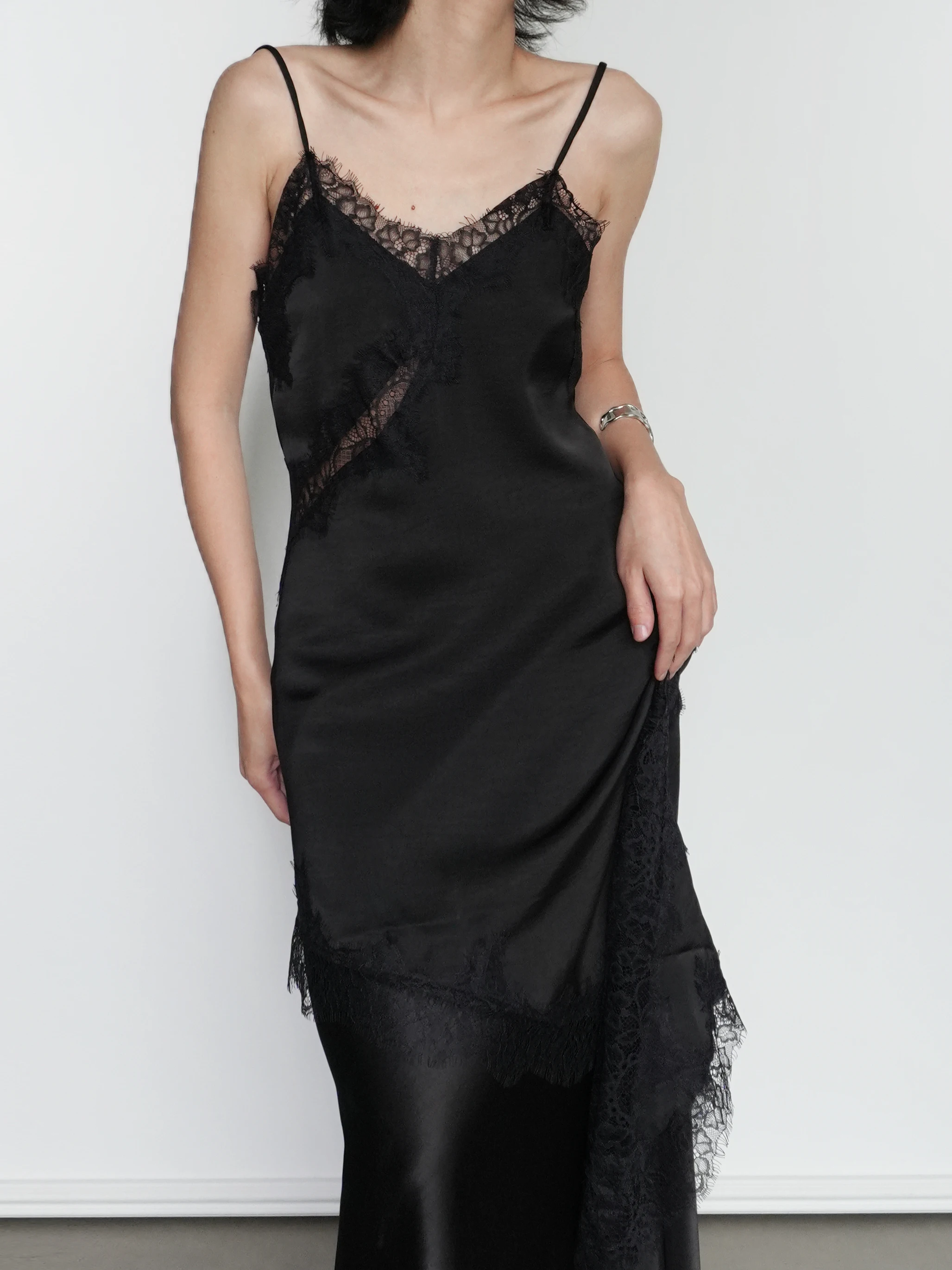 Sexy Lace Splice Silk Csole Vest Dr Early Spring New Sle Slimming French Sle Waist-Cinching Polyester Fibre Women's...
Sexy Lace Splice Silk Csole Vest Dr Early Spring New Sle Slimming French Sle Waist-Cinching Polyester Fibre Women's...