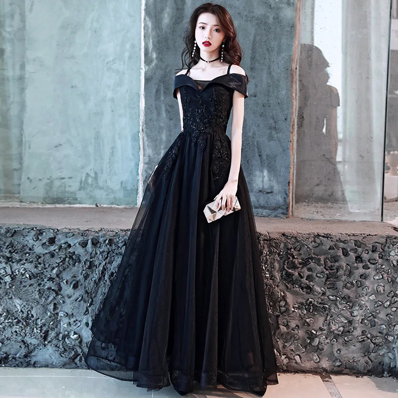 Black Spaghetti Strap Evening Dress Boat Neck Appliques Floor-Length Tulle Formal Party Dresses Female Banquet Gowns
Black Spaghetti Strap Evening Dress Boat Neck Appliques Floor-Length Tulle Formal Party Dresses Female Banquet Gowns