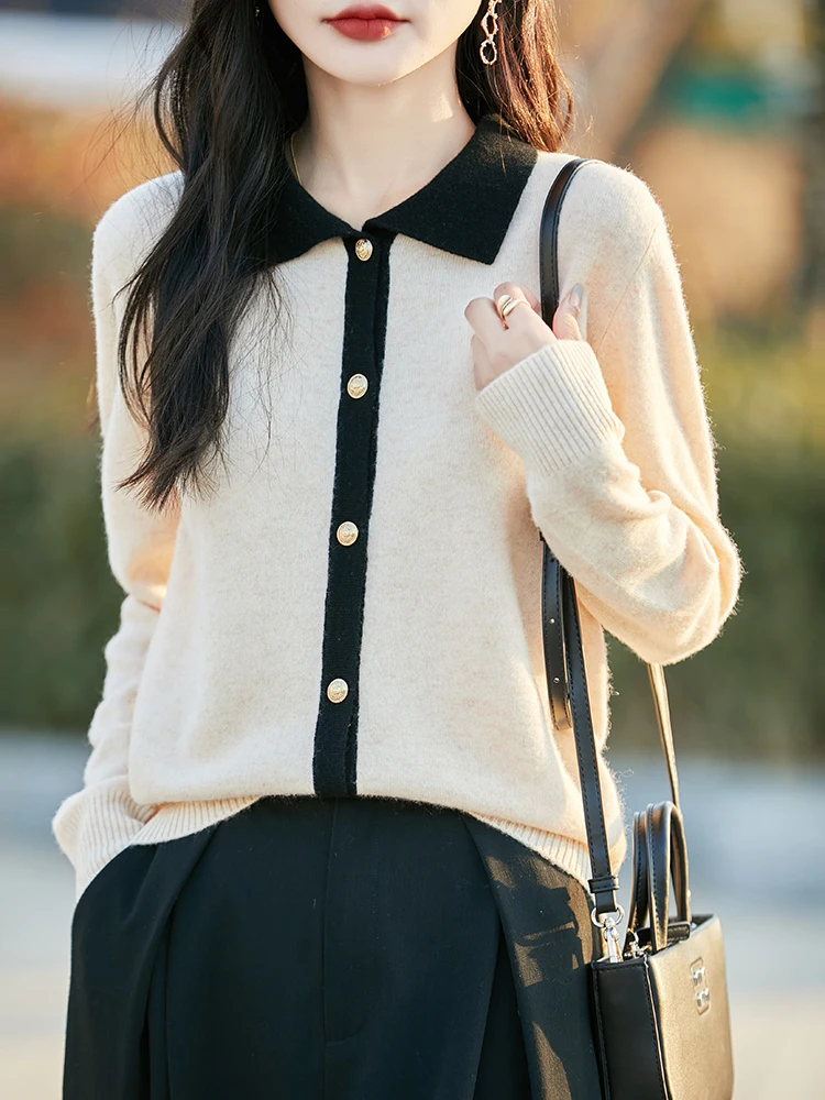 2025 Spring Autumn Lapel Solid Color Single Breasted Cardigan 100% Merino Wool Knitwear Women Sweater Simple Style Clothing Tops
2025 Spring Autumn Lapel Solid Color Single Breasted Cardigan 100% Merino Wool Knitwear Women Sweater Simple Style Clothing Tops