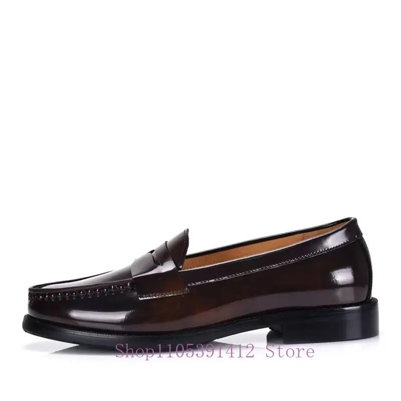 British-style Men Loafers Genuine Leather Comfortable Falts Business Formal Shoes Office Commute Casual Leather Shoes
British-style Men Loafers Genuine Leather Comfortable Falts Business Formal Shoes Office Commute Casual Leather Shoes