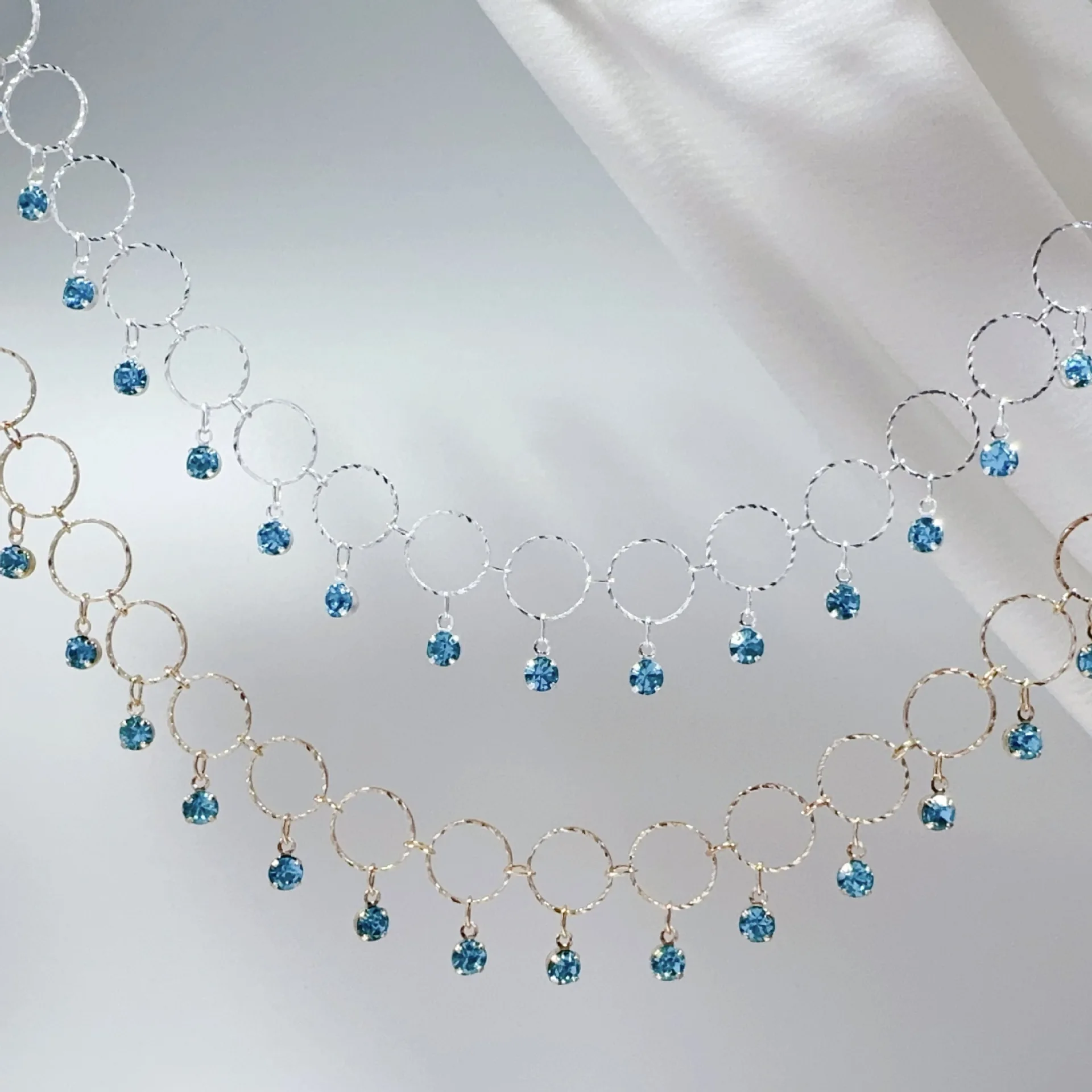 1m New Arrival Blue Patterned Circular Hanging Diamond Chain Copper DIY Tassel Charms Link Ancient-style ForeheadJewlery Making
1m New Arrival Blue Patterned Circular Hanging Diamond Chain Copper DIY Tassel Charms Link Ancient-style ForeheadJewlery Making