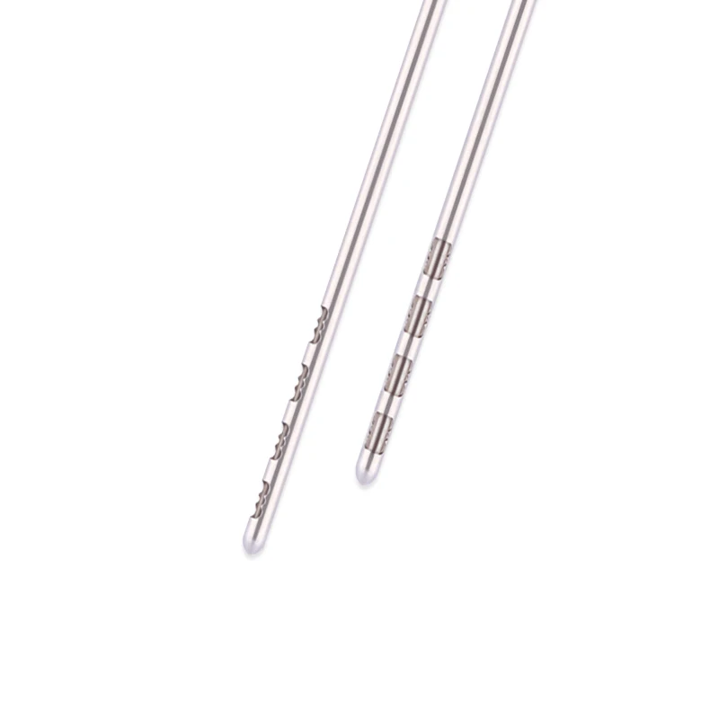 Liposuction Machine Hose Serrated 4-Hole Needle Suction Tube Autologous Fat Graft Needle Filling Fat Injection Injection Needle
Liposuction Machine Hose Serrated 4-Hole Needle Suction Tube Autologous Fat Graft Needle Filling Fat Injection Injection Needle