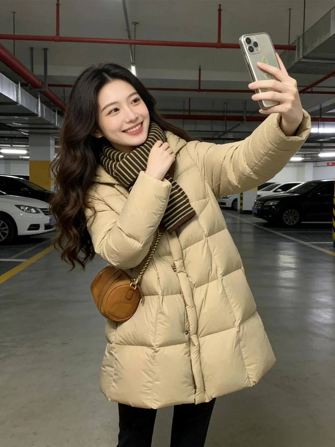 High Quality Khaki Cotton Jacket Women's 2025 Winter New Fashion Korean Style Mid-Length Casual Thickened Outerwear Trendy
High Quality Khaki Cotton Jacket Women's 2025 Winter New Fashion Korean Style Mid-Length Casual Thickened Outerwear Trendy