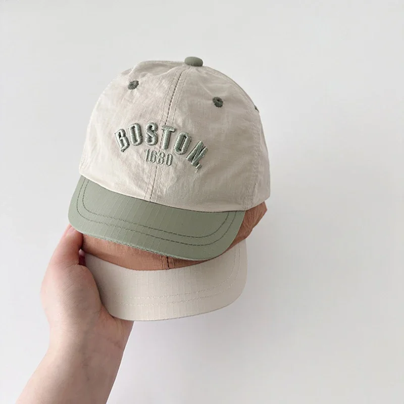 Letter Embroidered Baby Baseball Cap Summer Quick Drying Boy Girl Duck Tongue Hat Fashion Color Block Kids Peaked Caps
Letter Embroidered Baby Baseball Cap Summer Quick Drying Boy Girl Duck Tongue Hat Fashion Color Block Kids Peaked Caps