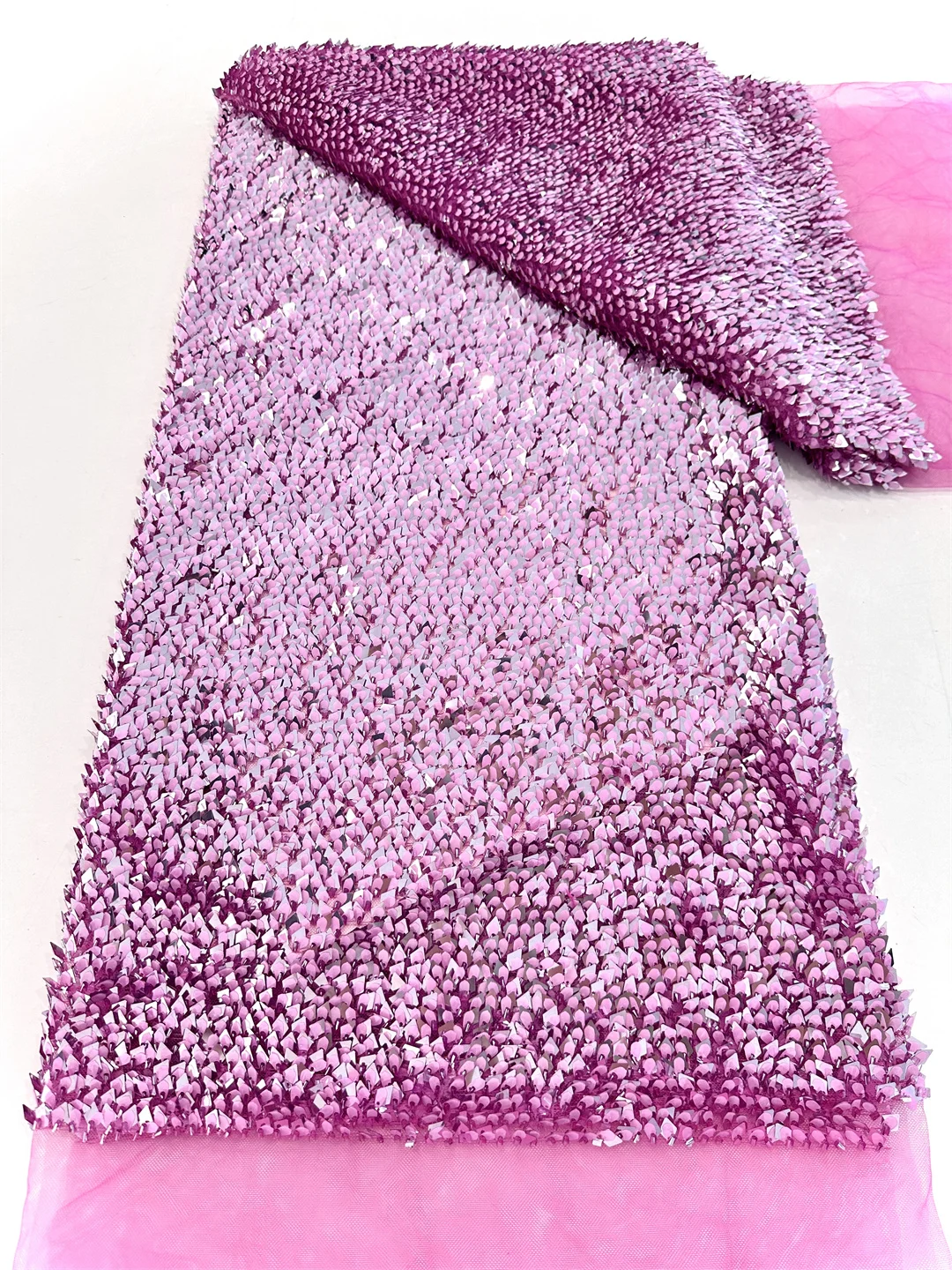 2025 Luxury African Handmade Heavy Sequins Laces Fabric New High Quality French Embroidery Nigerian Net Lace Fabrics For Sewing
2025 Luxury African Handmade Heavy Sequins Laces Fabric New High Quality French Embroidery Nigerian Net Lace Fabrics For Sewing