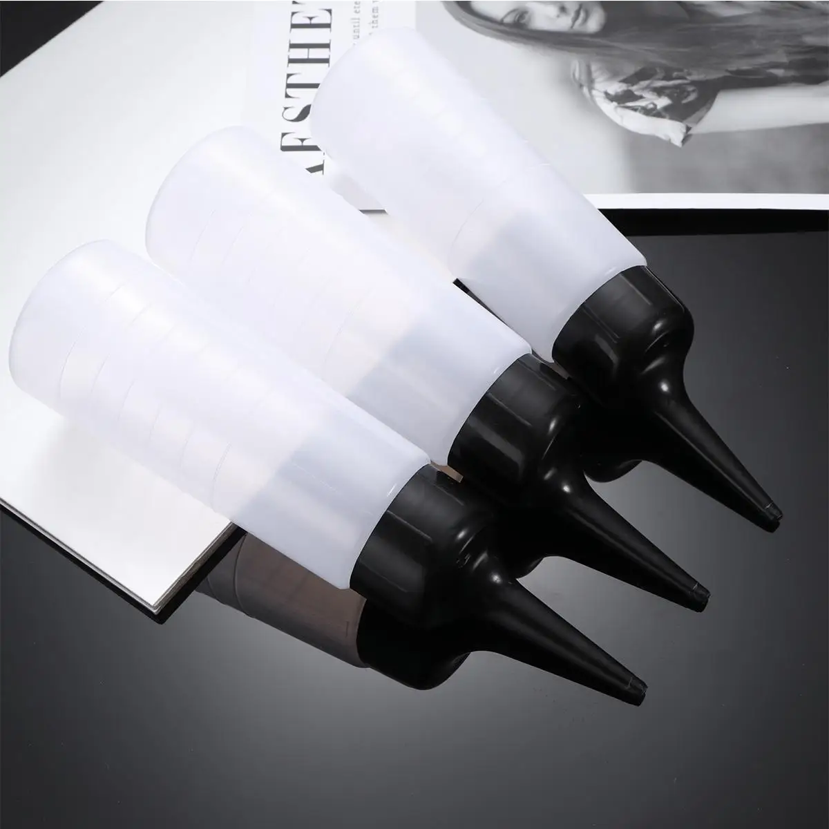 Shampoo Bottle Hair Dye Container Thick Plastic Precision Applicator Refillable Salon Household Hair Coloring Tool
Shampoo Bottle Hair Dye Container Thick Plastic Precision Applicator Refillable Salon Household Hair Coloring Tool