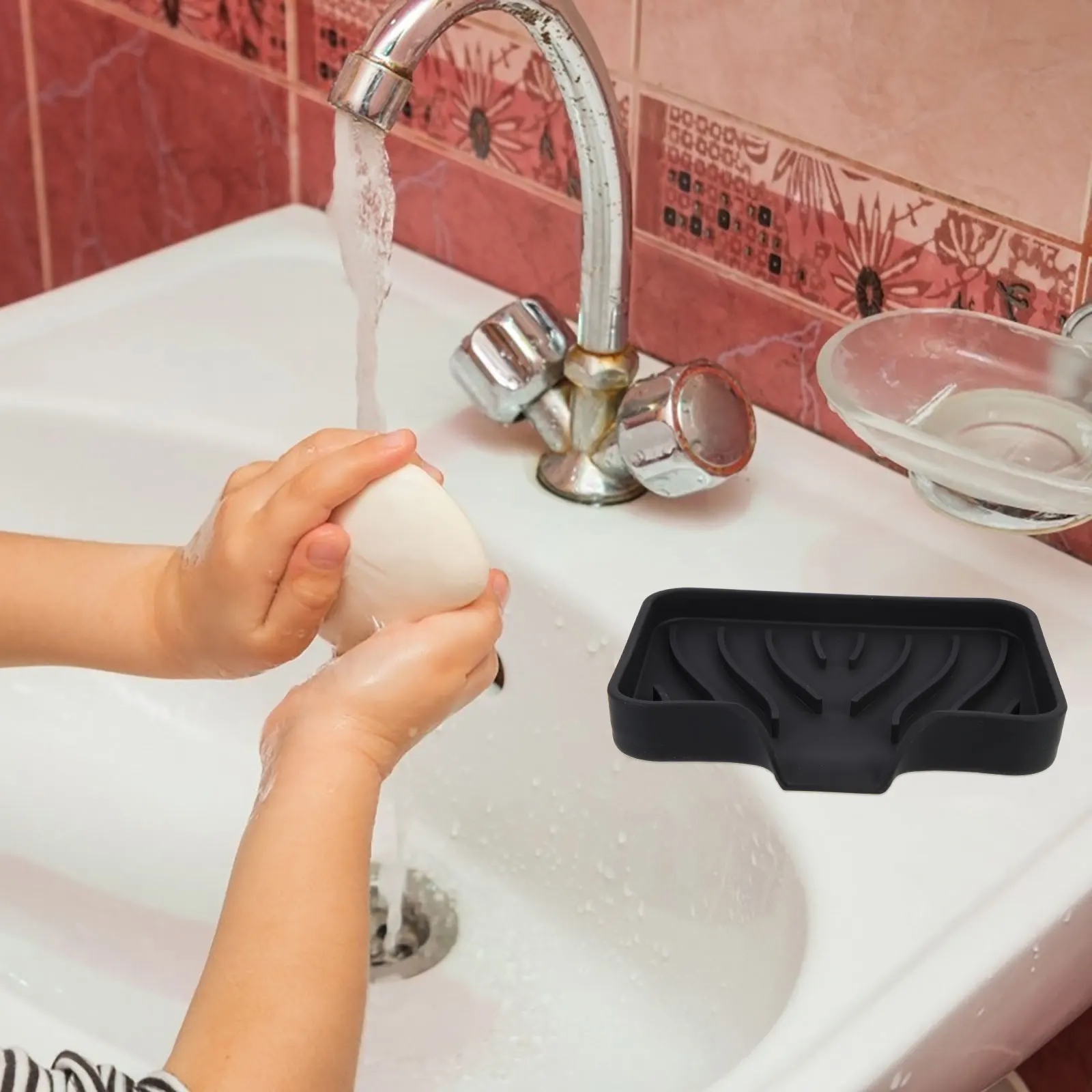 2pcs Silicone Tray Spout Thick Holder Bathroom Kitchen Storage Organizer Soap Drain Box Countertop Soap Rack Household
2pcs Silicone Tray Spout Thick Holder Bathroom Kitchen Storage Organizer Soap Drain Box Countertop Soap Rack Household