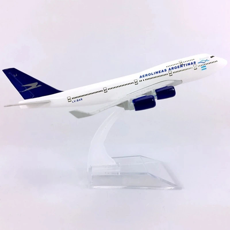 Souvenir Children Toy 16CM 1:400 Scale B747-400 Argentine Airlines Metal Alloy Aircraft Plane Display Model Collection Gifts 
Souvenir Children Toy 16CM 1:400 Scale B747-400 Argentine Airlines Metal Alloy Aircraft Plane Display Model Collection Gifts