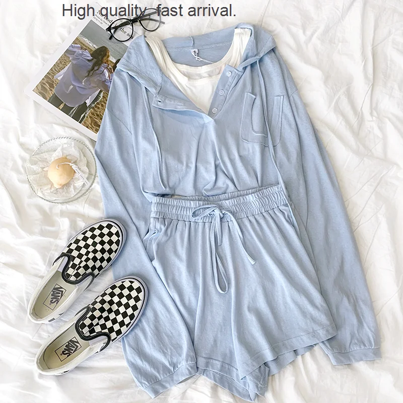 Irregular Milk Blue Stitching Fake Two-Piece Shipping Hooded Sunscreen Long Sleeve Top Elastic Waist Shorts 2 piece set women
Irregular Milk Blue Stitching Fake Two-Piece Shipping Hooded Sunscreen Long Sleeve Top Elastic Waist Shorts 2 piece set women