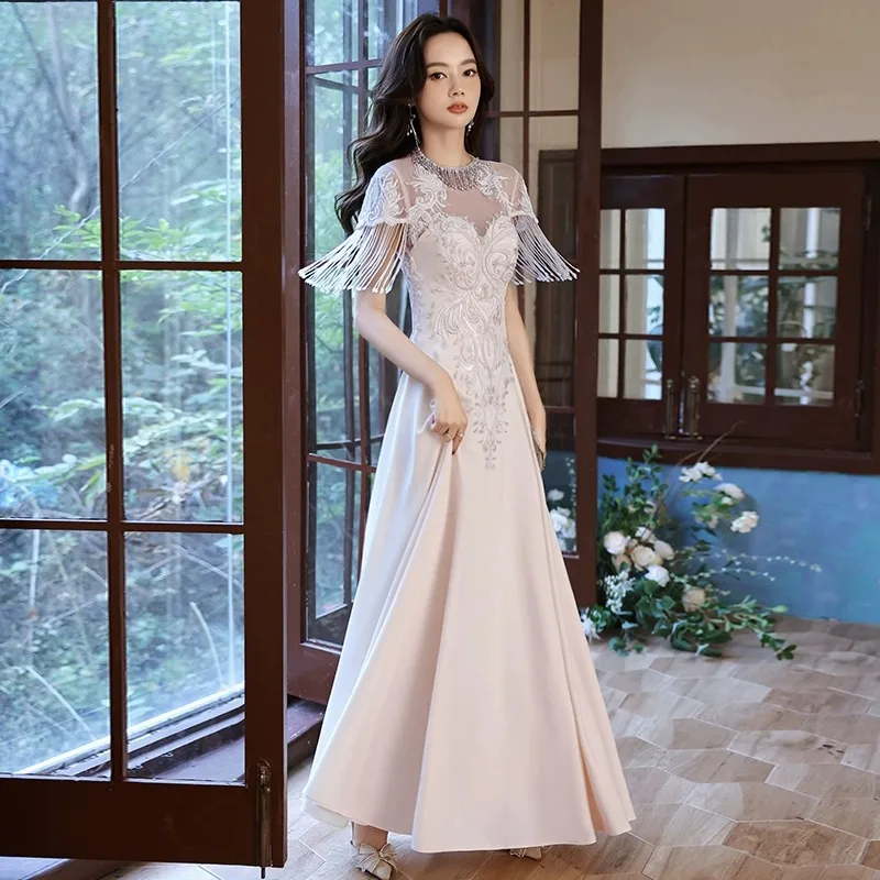Sexy Celebrity Evening Gown Women's Luxury High-end Banquet Temperament Satin Dress Summer Autumn Champagne Long Dress
Sexy Celebrity Evening Gown Women's Luxury High-end Banquet Temperament Satin Dress Summer Autumn Champagne Long Dress