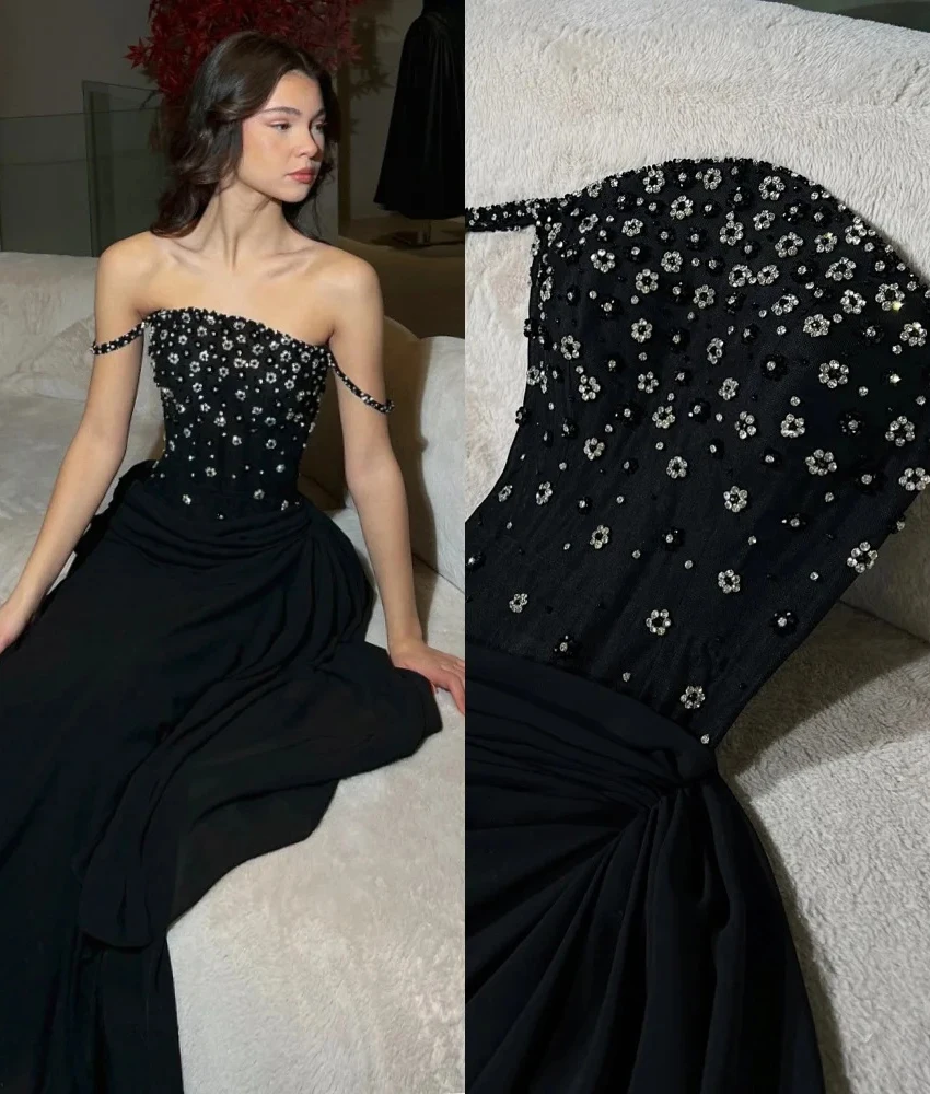 Customized Sexy Tulle A-Line Off the Shoulder Crystal Flowers Evening Dress High Quality Strapless Sleeveless Prom Gowns
Customized Sexy Tulle A-Line Off the Shoulder Crystal Flowers Evening Dress High Quality Strapless Sleeveless Prom Gowns