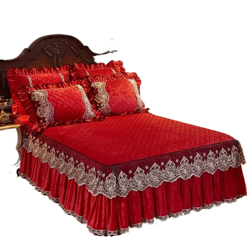 Корейский комплект постельного белья для свадьбы: красная накидка на кровать и подушка, королевская накидка на кровать
Корейский комплект постельного белья для свадьбы: красная накидка на кровать и подушка, королевская накидка на кровать
