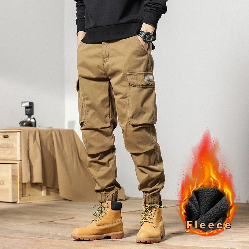 Men's Casual Pants Plush Thickened Retro Multiple Pockets Elastic Waist Classic Versatile Warm Cargo Pants Solid Color Trousers
Men's Casual Pants Plush Thickened Retro Multiple Pockets Elastic Waist Classic Versatile Warm Cargo Pants Solid Color Trousers