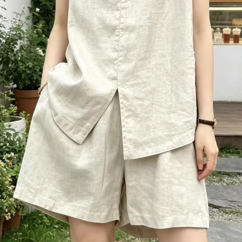 Summer 2 Piece Sets for Women, Slim Round Neck Top And Shorts Matching Set, Breathable Casual Loose Lounge Outfits
Summer 2 Piece Sets for Women, Slim Round Neck Top And Shorts Matching Set, Breathable Casual Loose Lounge Outfits