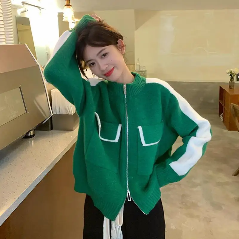 Autumn cardigan Women Korean Little Fresh Temperament Youth College Thick Knitted Coat French Elegant Fairy Style Tender Sweater
Autumn cardigan Women Korean Little Fresh Temperament Youth College Thick Knitted Coat French Elegant Fairy Style Tender Sweater