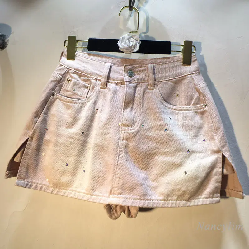 Spring Summer New Arrival Butterfly Sequin Hot Stamping Slit A-line Slimming Look Washed Denim Culottes Short Skirt for Women
Spring Summer New Arrival Butterfly Sequin Hot Stamping Slit A-line Slimming Look Washed Denim Culottes Short Skirt for Women