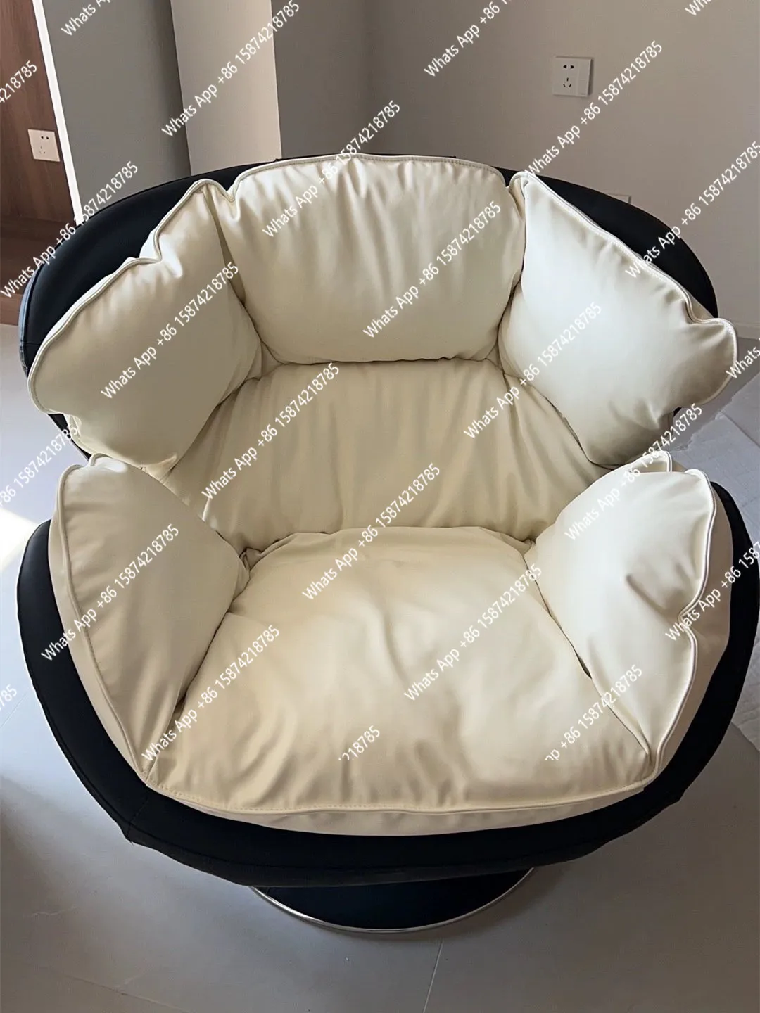 N Light Luxury Swivel Chair Sofa High-end Leisure Chair Single Sofa Chair Leather Living Room
N Light Luxury Swivel Chair Sofa High-end Leisure Chair Single Sofa Chair Leather Living Room