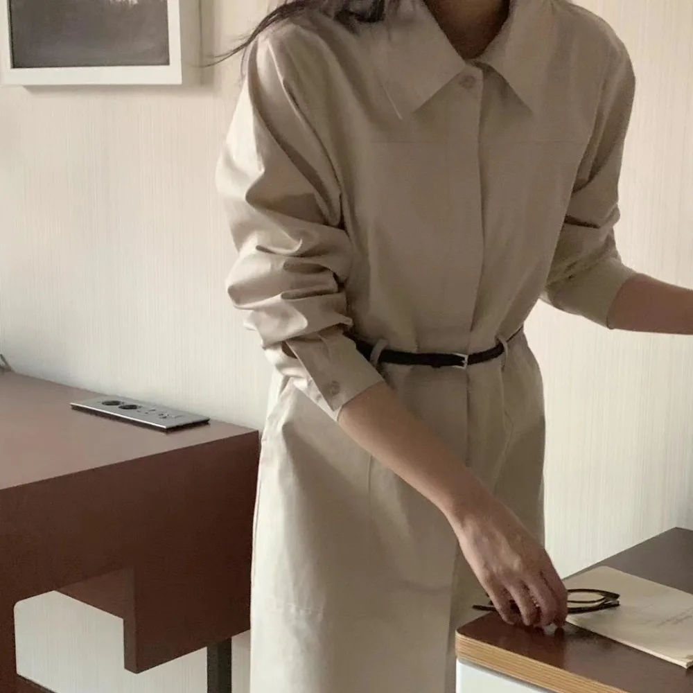 Women's Spring and Autumn new simple lapel loose casual lace-up windbreaker jacket with belt
Women's Spring and Autumn new simple lapel loose casual lace-up windbreaker jacket with belt