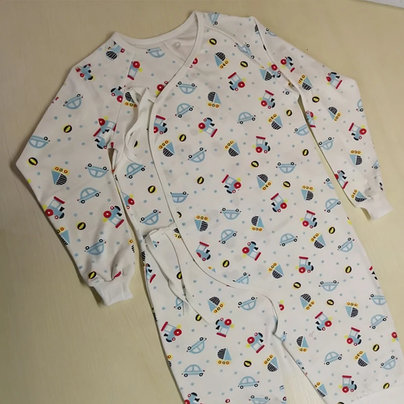 100% Cotton ABDL Rompers DDLG Open Crotch Diaper Onesie Pajamas Adult Long sleeves Cartoon Printed Loose COS Playsuits
100% Cotton ABDL Rompers DDLG Open Crotch Diaper Onesie Pajamas Adult Long sleeves Cartoon Printed Loose COS Playsuits