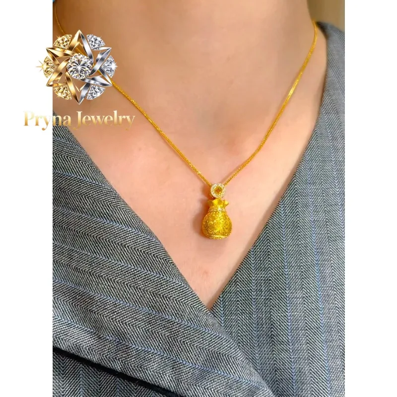 Pryna Jewelry 9999 24K real gold CNC engraved opening and closing diamond copper coin sachet blessing bag pendant light luxury
Pryna Jewelry 9999 24K real gold CNC engraved opening and closing diamond copper coin sachet blessing bag pendant light luxury