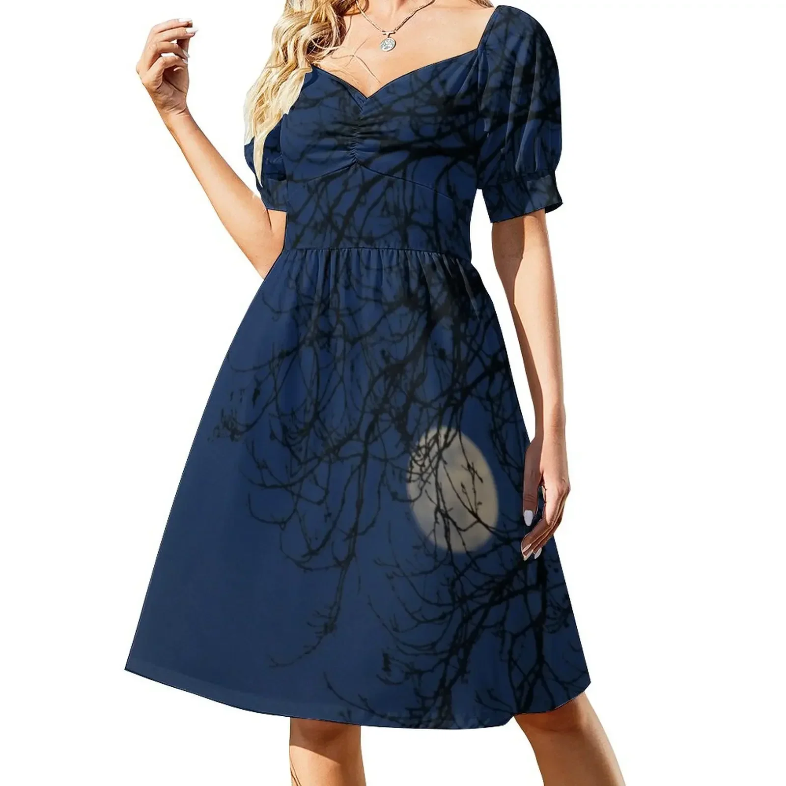 Photographic print of moon behind a tree Short-Sleeved Dress Women's summer dresses birthday dress for women Dress
Photographic print of moon behind a tree Short-Sleeved Dress Women's summer dresses birthday dress for women Dress