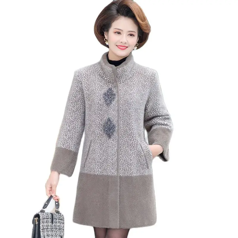 High Quality 2022 Women's Autumn Winter Imitation Fur Clothing Mink Outwear Ladies Mid-length Middle Elderly Fleece Woolen Coat
High Quality 2022 Women's Autumn Winter Imitation Fur Clothing Mink Outwear Ladies Mid-length Middle Elderly Fleece Woolen Coat
