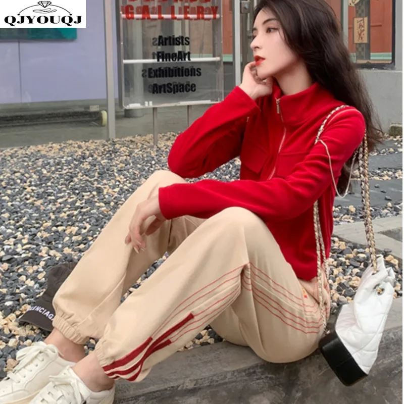 2024 Popular Fashion Versatile Autumn and Winter Top Casual Sports Two-piece Set for Women's Spring and Autumn
2024 Popular Fashion Versatile Autumn and Winter Top Casual Sports Two-piece Set for Women's Spring and Autumn