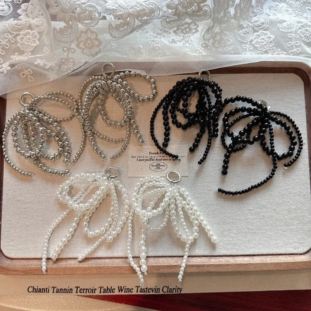 Charm Double Layered Pearl Bow Shoes Clip Alloy Handmade Pearl Bowknot Shoe Buckle Hanging Korean Style Bead Bow Key Chain Daily
Charm Double Layered Pearl Bow Shoes Clip Alloy Handmade Pearl Bowknot Shoe Buckle Hanging Korean Style Bead Bow Key Chain Daily