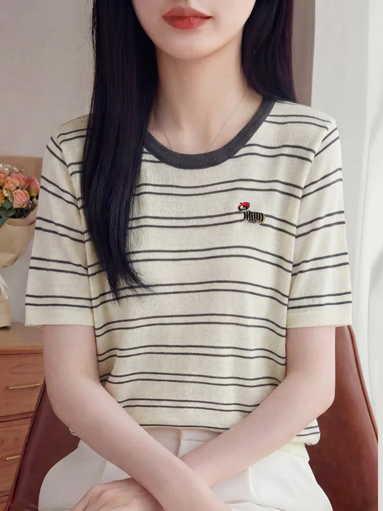 Color Block Stripe Ice Hemp Knitted T-Shirt Women Short Sleeve round Neck Embroidered Thin Loose Breathable Summer Top
Color Block Stripe Ice Hemp Knitted T-Shirt Women Short Sleeve round Neck Embroidered Thin Loose Breathable Summer Top