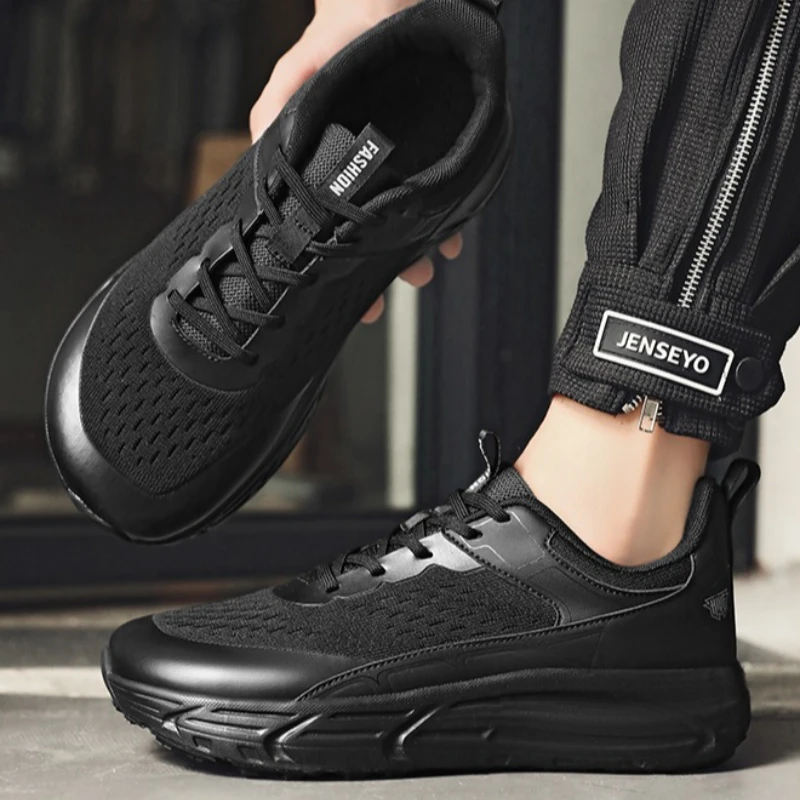 Men's Sports Shoes Color-matched Fashionable Large-sized Round-toe Breathable Lightweight Lace-up Outdoor Running Shoes
Men's Sports Shoes Color-matched Fashionable Large-sized Round-toe Breathable Lightweight Lace-up Outdoor Running Shoes