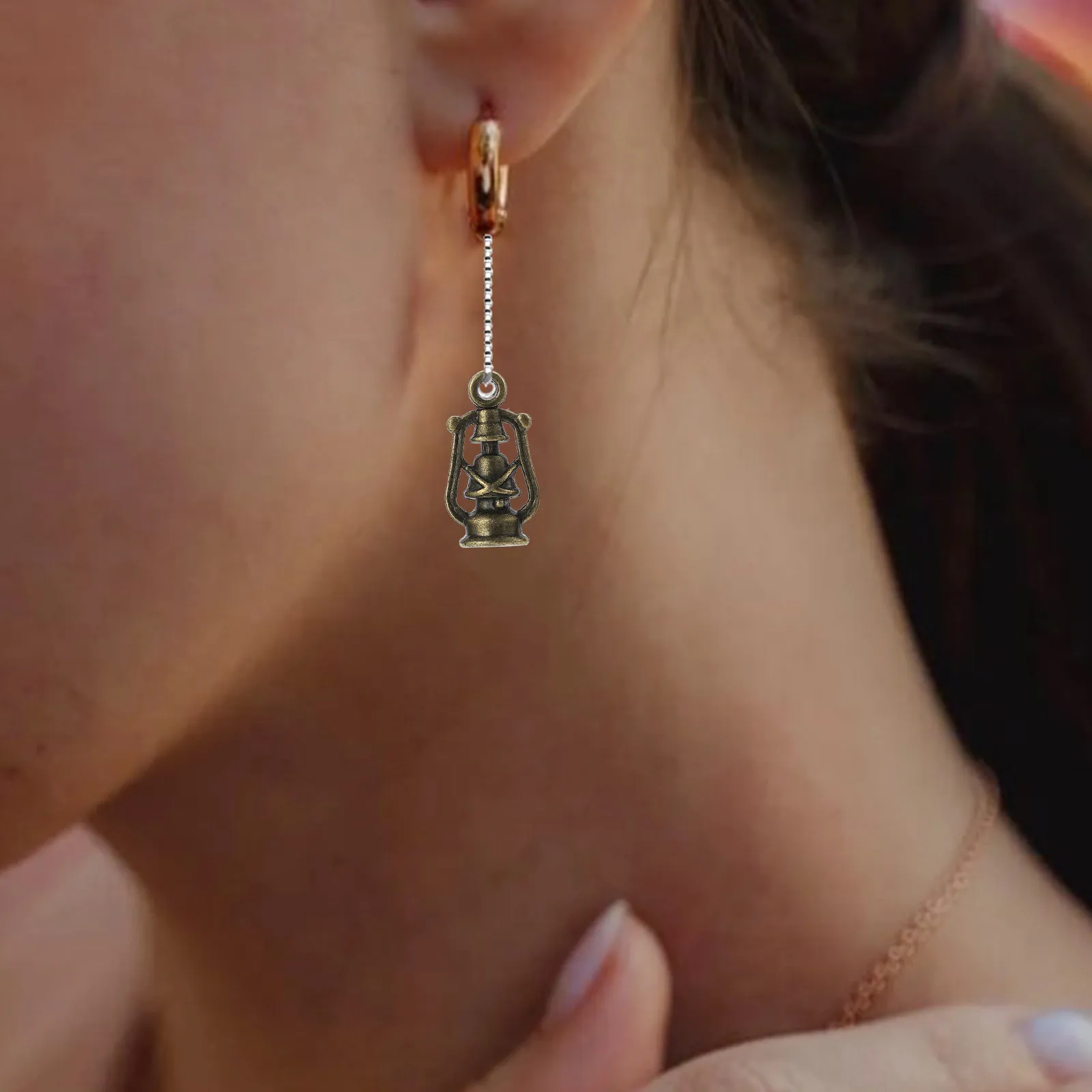 100Pcs Retro Alloy Vintage Lamp Pendants Creative DIY Jewelry Making Necklace Bracelet Charms Jewelry Charms
100Pcs Retro Alloy Vintage Lamp Pendants Creative DIY Jewelry Making Necklace Bracelet Charms Jewelry Charms