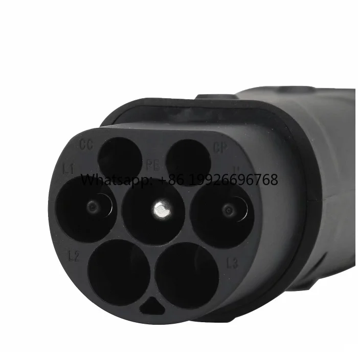 Адаптер для зарядки электромобилей: с разъема Type 2 на разъем Type 1 для зарядных станций
Адаптер для зарядки электромобилей: с разъема Type 2 на разъем Type 1 для зарядных станций