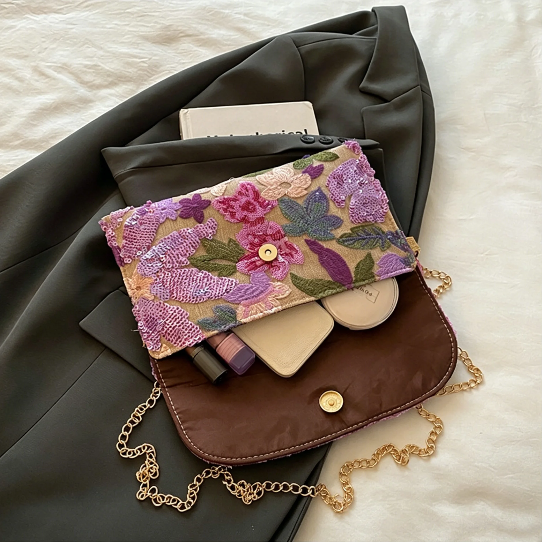 Summer Crossbody Bag Soft Detachable Chain Bag Women'S Shoulder Bag Trendy For Commuting Shopping Daily Outings
Summer Crossbody Bag Soft Detachable Chain Bag Women'S Shoulder Bag Trendy For Commuting Shopping Daily Outings