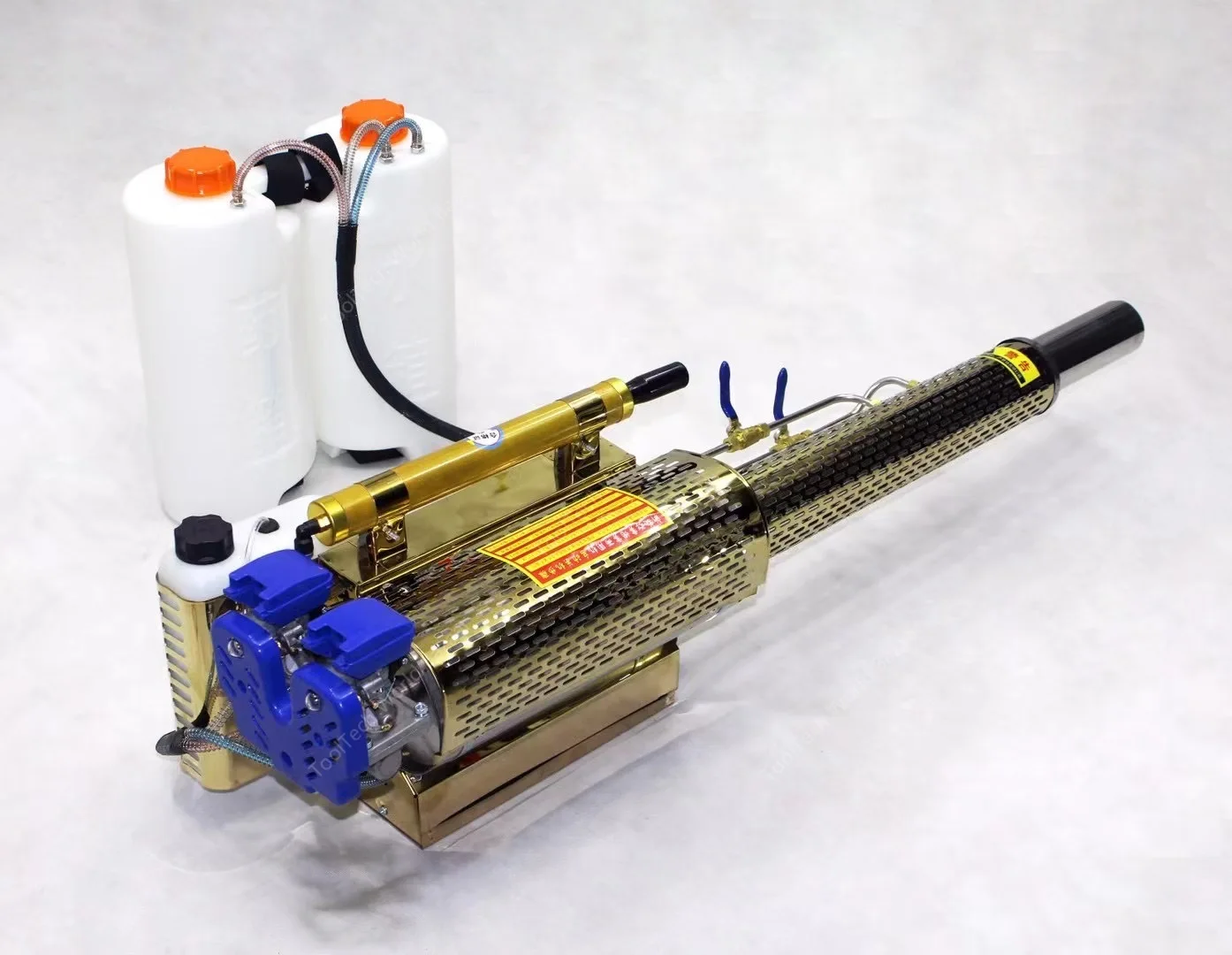 Fog Mist Machine Disinfection Pulse Type Water Mist and Smoke Dual-Purpose Machine Greenhouse Fruit Tree Rice Field Wheat Spray
Fog Mist Machine Disinfection Pulse Type Water Mist and Smoke Dual-Purpose Machine Greenhouse Fruit Tree Rice Field Wheat Spray