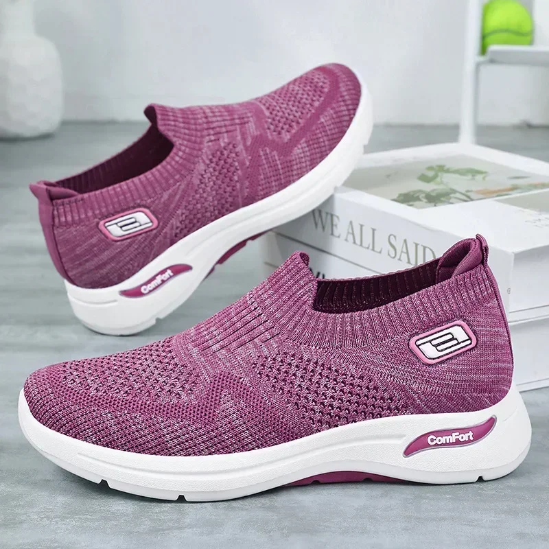 Women's summer new single shoes one-pedal soft-soled middle-aged and elderly lazy shoes casual breathable mother shoes
Women's summer new single shoes one-pedal soft-soled middle-aged and elderly lazy shoes casual breathable mother shoes