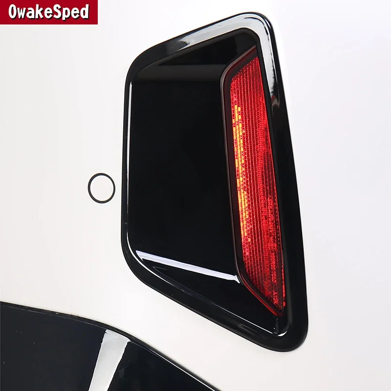 Exterior Rear Foglight Lamp Frame Decoration Trim For BMW 5 Series i5 G60 2024 Carbon Fiber Color Decals Car Accessories Sticker
Exterior Rear Foglight Lamp Frame Decoration Trim For BMW 5 Series i5 G60 2024 Carbon Fiber Color Decals Car Accessories Sticker