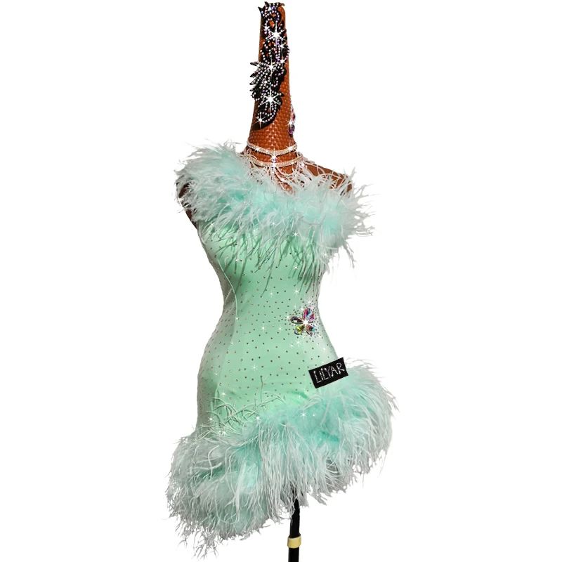 Latin Dance Customized Feather Dress High end All Diamond Sexy Women's Stage Performance Dress Rumba Chacha Latin Dance Dress
Latin Dance Customized Feather Dress High end All Diamond Sexy Women's Stage Performance Dress Rumba Chacha Latin Dance Dress