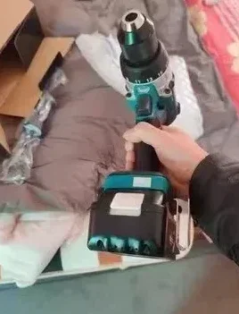 Original Makita DDF487 red and black brushless household 18V lithium-ion charging impact drill, high torque electric screwdriver
Original Makita DDF487 red and black brushless household 18V lithium-ion charging impact drill, high torque electric screwdriver