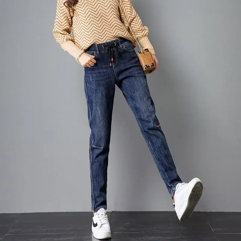 Harem Trousers Pencil Denim Pants for Women Medium Waist Womens Jeans Streetwear Teenagers Wide Leg Size X Larg Office Stretched
Harem Trousers Pencil Denim Pants for Women Medium Waist Womens Jeans Streetwear Teenagers Wide Leg Size X Larg Office Stretched