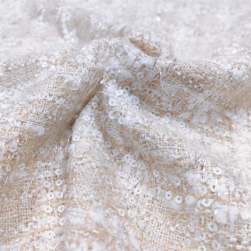 Lattice and Sequin Pattern Yarn-Dyed Braide Tweed Fabric For Autumn Jacket Dress Suit Coat DIY Cloth Sewing Material
Lattice and Sequin Pattern Yarn-Dyed Braide Tweed Fabric For Autumn Jacket Dress Suit Coat DIY Cloth Sewing Material