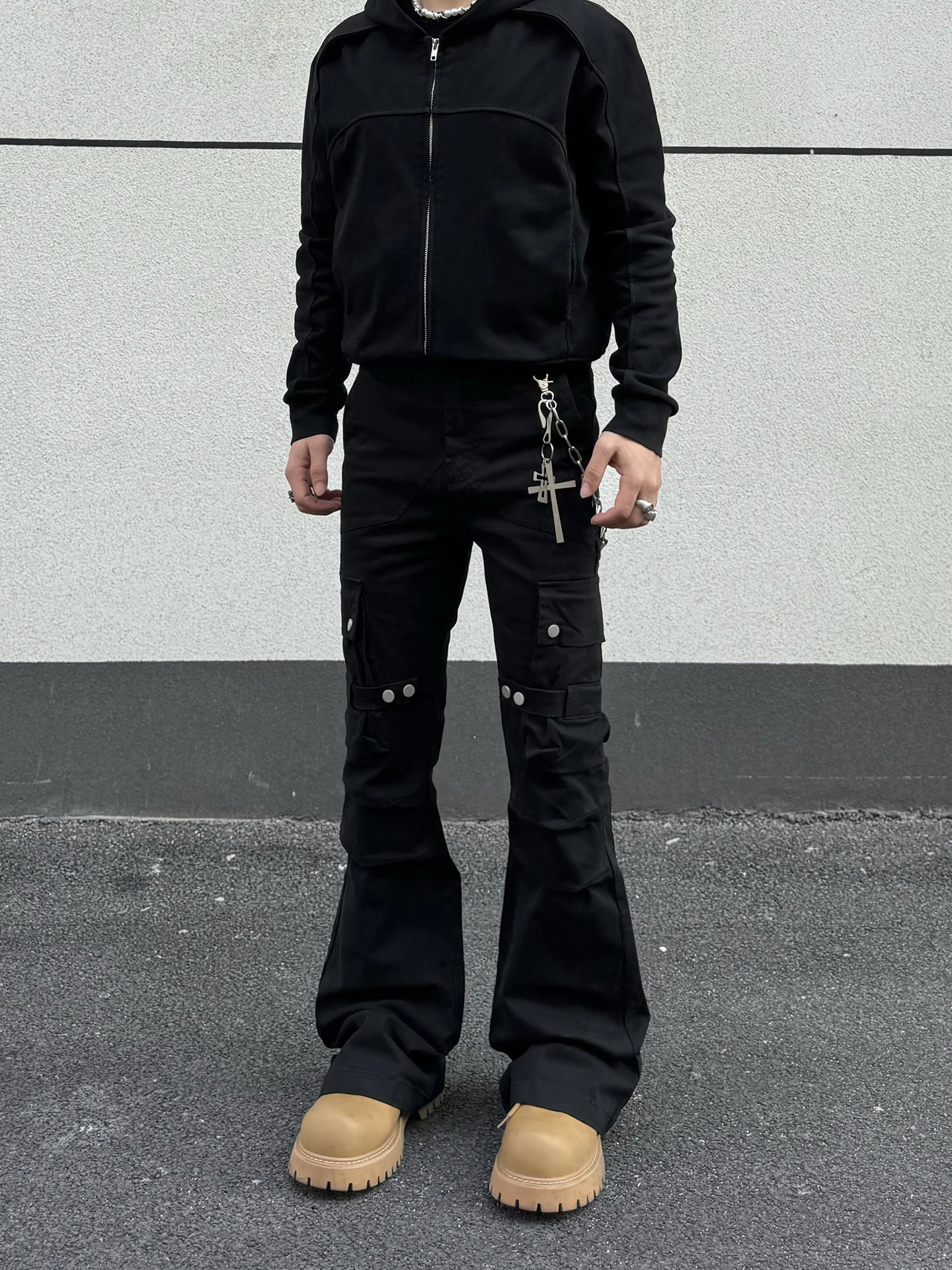 Bla Men's Slim Fit Retro American Vibe Denim Jeans with kets Bell Bot Cotton Stretch Wear Resistant Daily Wear
Bla Men's Slim Fit Retro American Vibe Denim Jeans with kets Bell Bot Cotton Stretch Wear Resistant Daily Wear