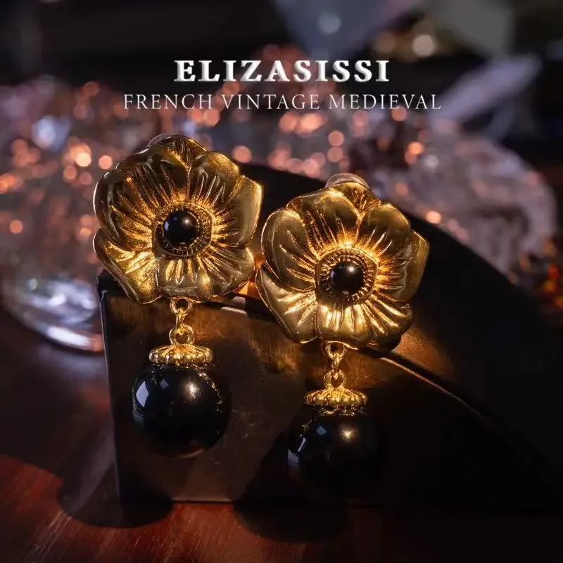 Fashion medieval vintage temperament retro black long fashionable trendy design gold flower daily ear clips
Fashion medieval vintage temperament retro black long fashionable trendy design gold flower daily ear clips