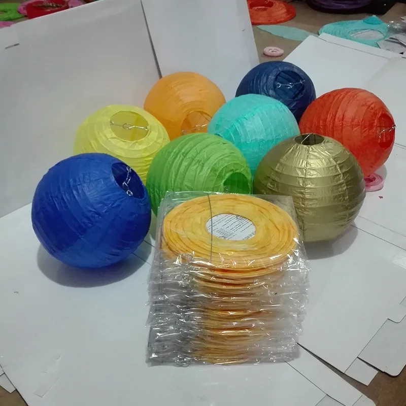 4inch-16inch Gold Silver White Wedding Paper Lantern Round Lamp Wedding Decor Glim Festival Birthday Party Home Decoration
4inch-16inch Gold Silver White Wedding Paper Lantern Round Lamp Wedding Decor Glim Festival Birthday Party Home Decoration