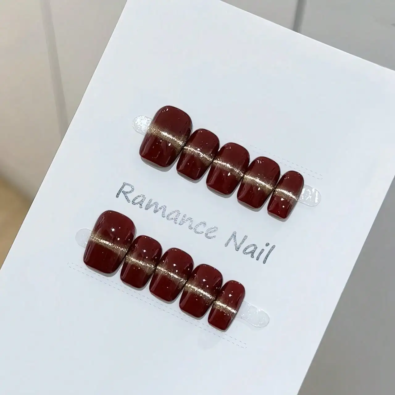 Handmade Press On Nails, Retro Luxury Burgundy Gold Contrast, Chic Ins Design, Skin Brightening Removable False Nails
Handmade Press On Nails, Retro Luxury Burgundy Gold Contrast, Chic Ins Design, Skin Brightening Removable False Nails